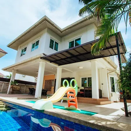 Private Residence Hosted By Sasithorn Nong Prue Exterior photo