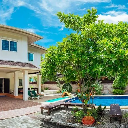 Private Residence Hosted By Sasithorn Nong Prue Exterior photo