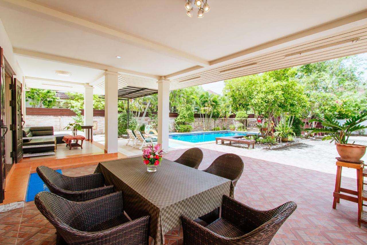 Villa Private Hosted By Sasithorn *