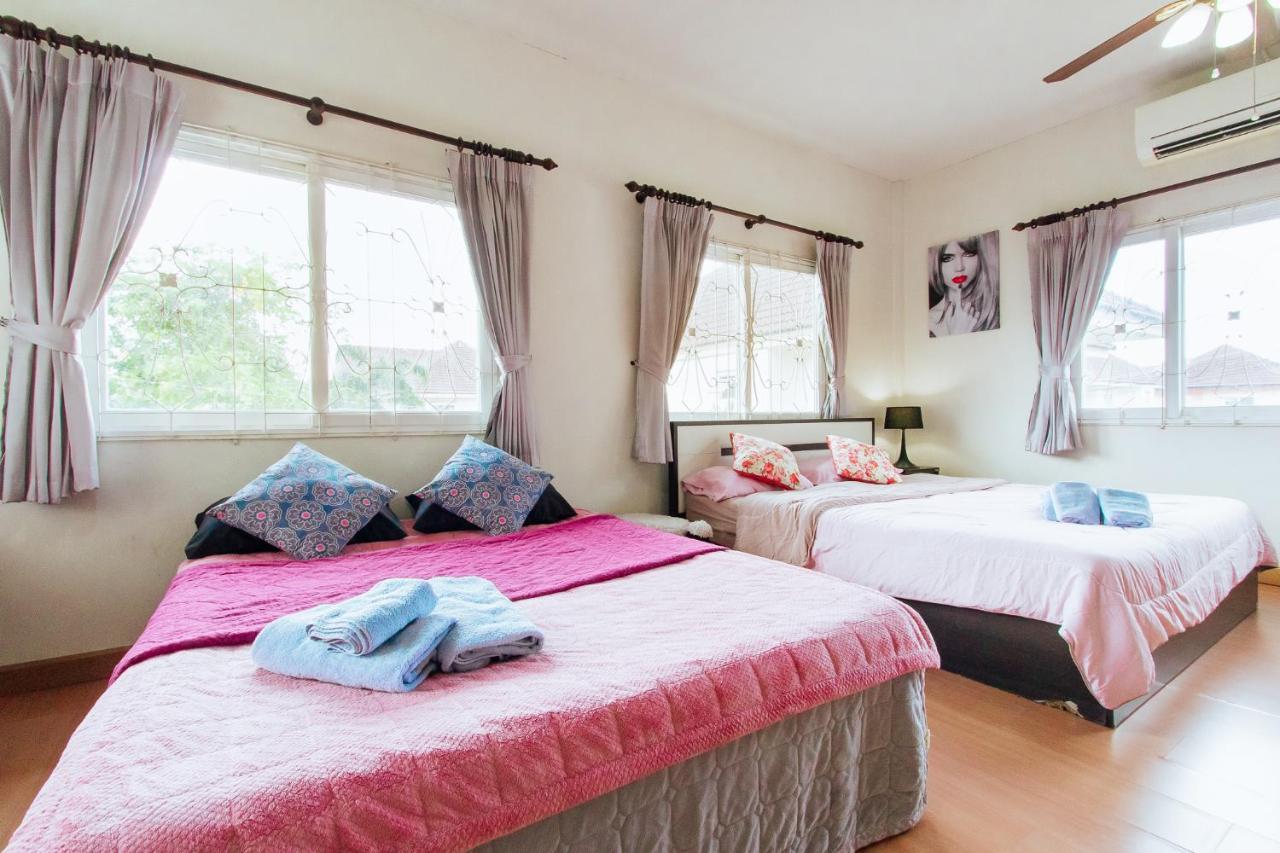 Villa Private Hosted By Sasithorn Nong Prue